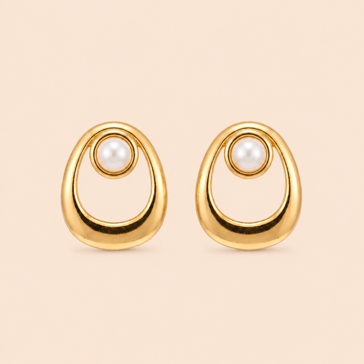 Pearl Circle Ear Rings